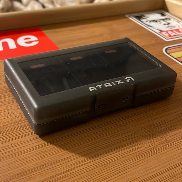 Nintendo Switch Travel Game Case + Bonus Case - Picture 3 of 3